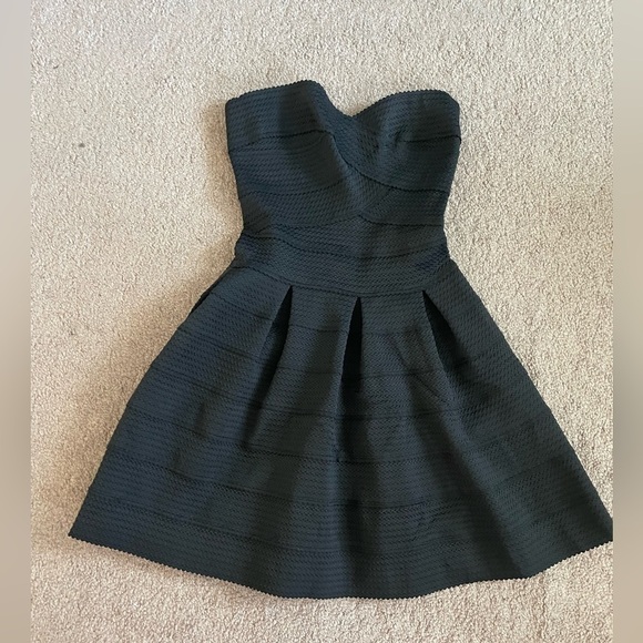 Hot Gal Dresses & Skirts - Hot Gal Black strapless A-Line mini dress size Medium